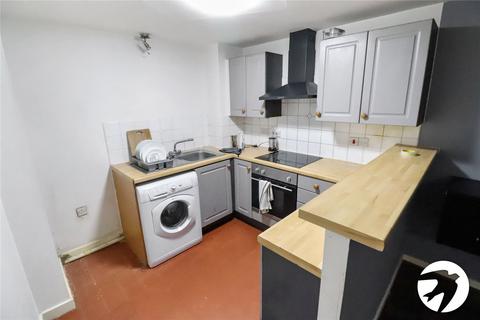 2 bedroom flat for sale, Meadowford Close, London, SE28