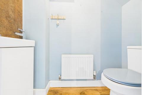 3 bedroom terraced house for sale, Railway Walk, Bridlington