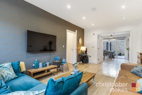 undefined, Willow Tree Drive, Waltham Cross, Hertfordshire, EN8 7FL