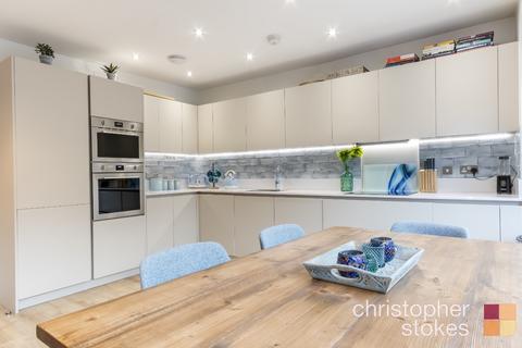 undefined, Willow Tree Drive, Waltham Cross, Hertfordshire, EN8 7FL