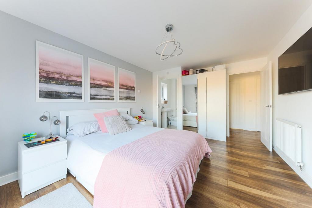Bedroom.jpg