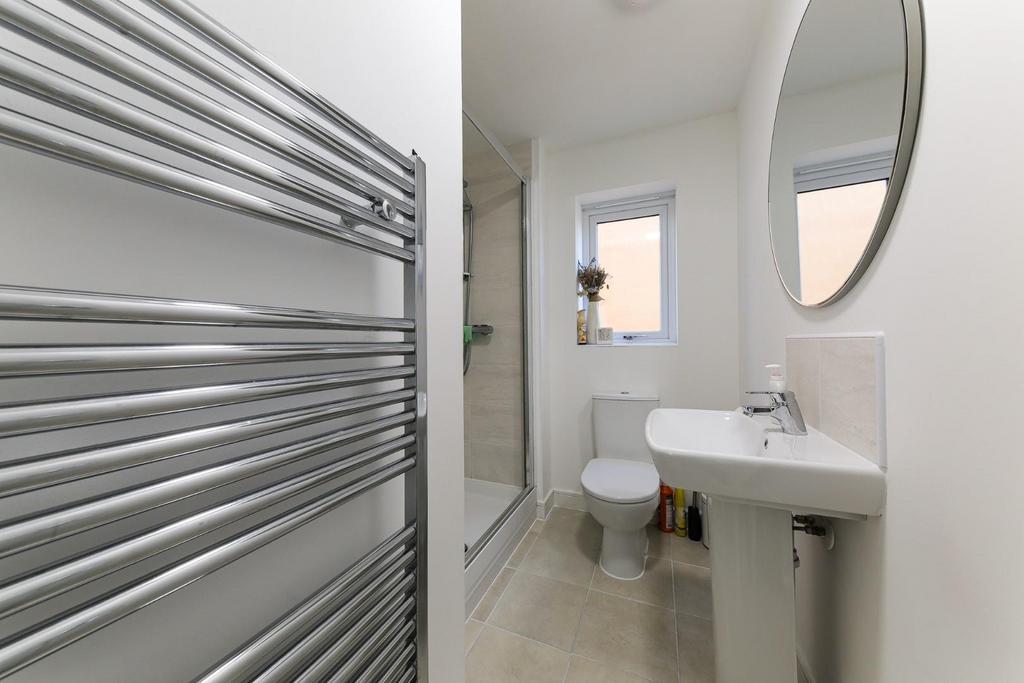 Shower room.jpg