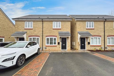 2 bedroom semi-detached house to rent, Pheasant Close, Worksop S81
