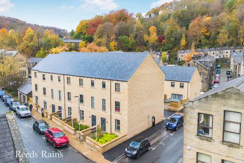 4 bedroom end of terrace house for sale, Hebden Bridge HX7