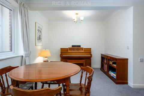 2 bedroom retirement property for sale, The Parade, Epsom KT18
