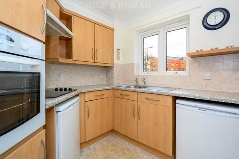 2 bedroom retirement property for sale, The Parade, Epsom KT18