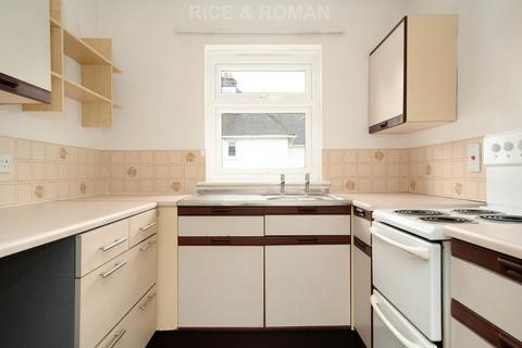 1 bedroom retirement property for sale, Mayfield Road, Weybridge KT13