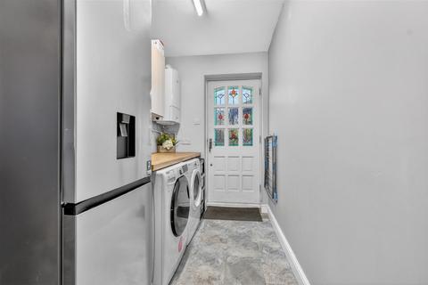 5 bedroom semi-detached house for sale, Manor Lane, York
