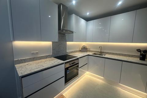2 bedroom apartment to rent, City Road, Old Street, London EC1V