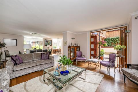 undefined, Birchwood Drive, Hampstead, NW3