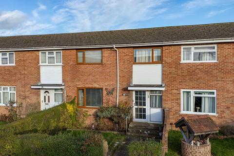 undefined, Poultons Close,Overton,Basingstoke,RG25 3LT