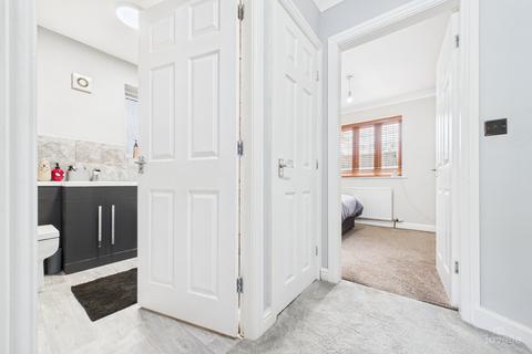 undefined, Saddle Close, North Lincolnshire DN19