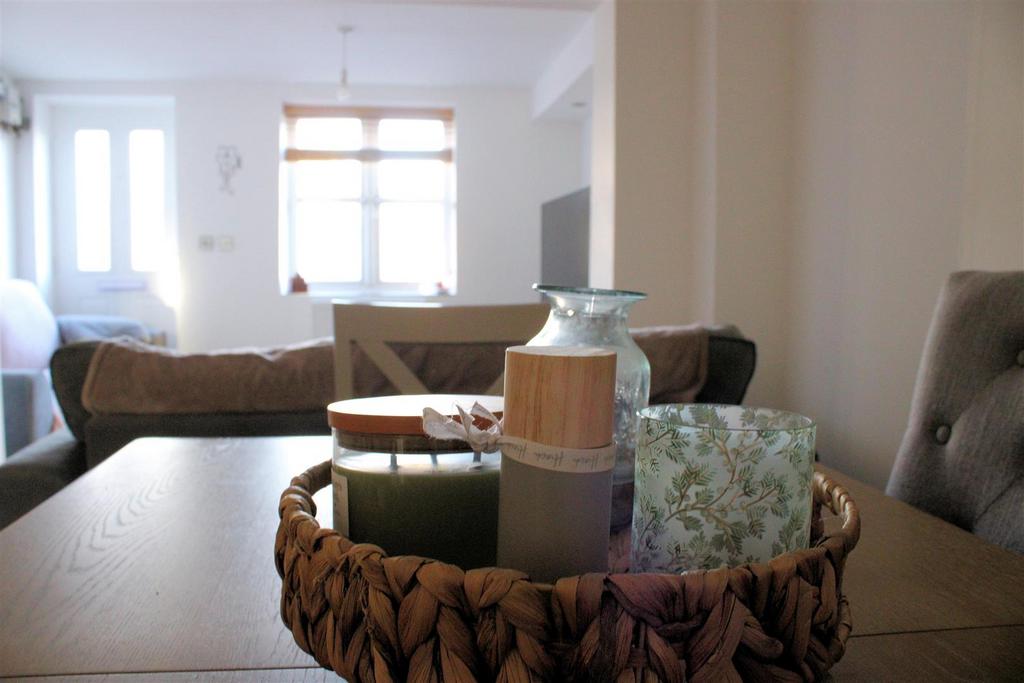Dining Room Lifestyle