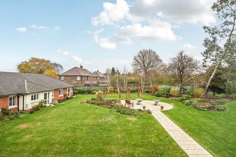 1 bedroom retirement property for sale, Limpsfield Road, Warlingham CR6