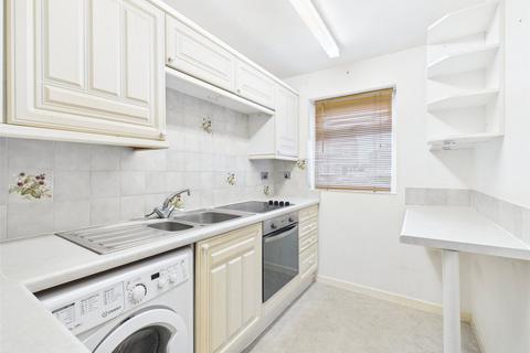 undefined, Sheerstock, Aylesbury HP17