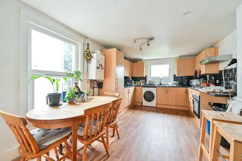 undefined, Derwent Grove, East Dulwich, London, SE22