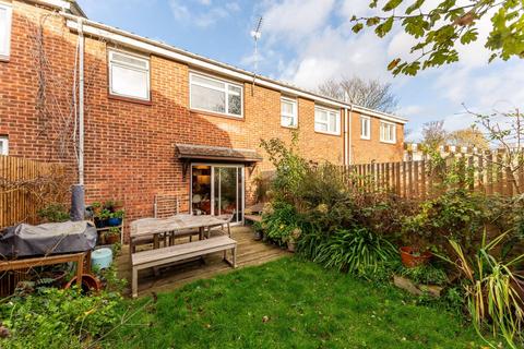 undefined, Robert Keen Close, Peckham, London, SE15