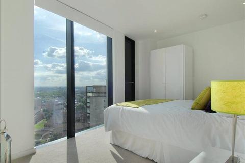 Walworth Road, Elephant and Castle, London, SE1