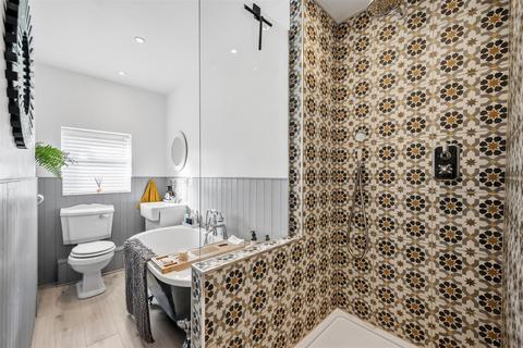 3 bedroom semi-detached house for sale, Smedley Street, Matlock DE4