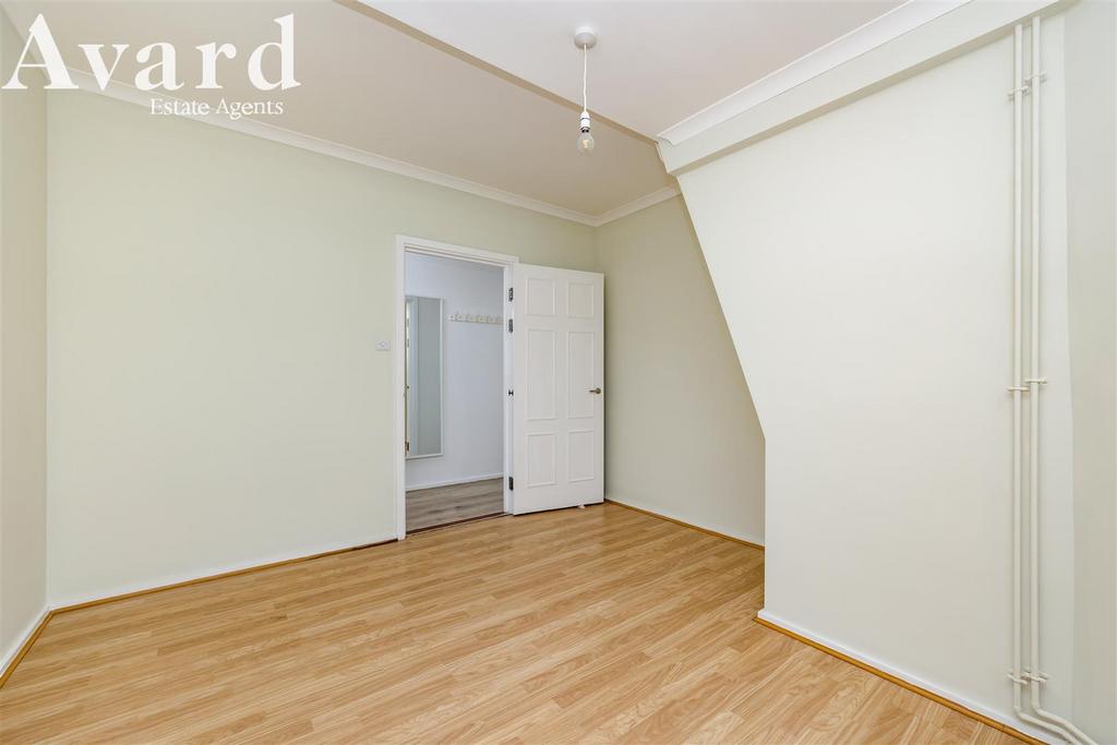 Old College House, 10 A-7.JPG