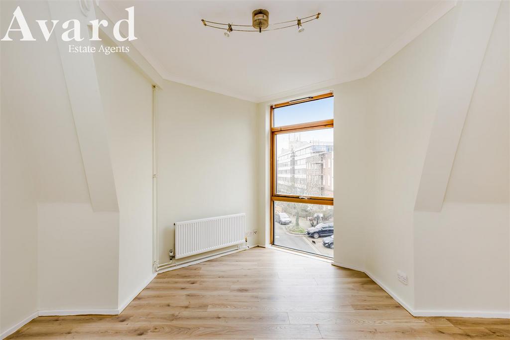 Old College House, 10 A-11.JPG