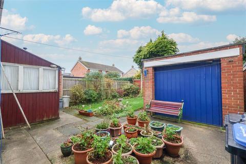 5 bedroom semi-detached house for sale, Whitcliffe Drive, Ripon