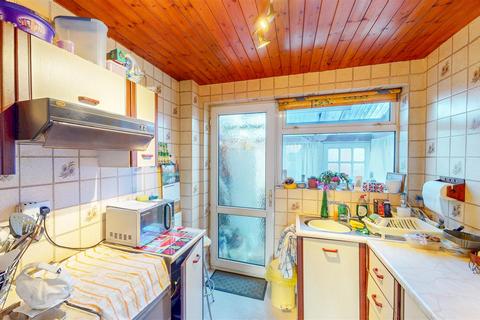 5 bedroom semi-detached house for sale, Whitcliffe Drive, Ripon