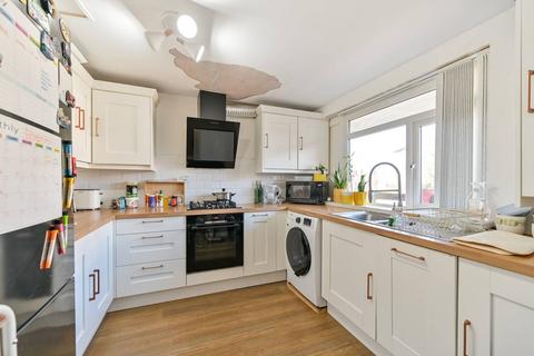 Wessex Close, Kingston, Kingston upon Thames, KT1