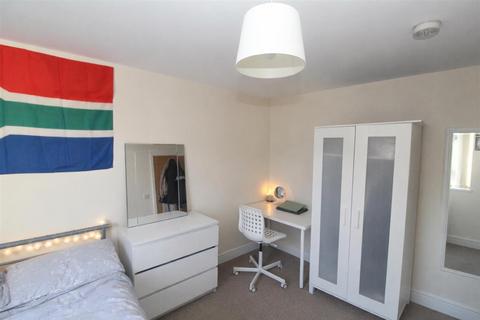 undefined, Minister Street, Cardiff CF24