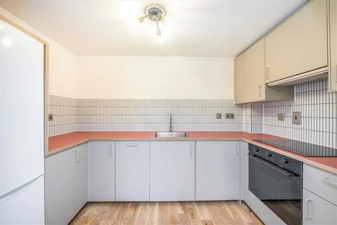 1 bedroom flat to rent, Lee Road, London SE3