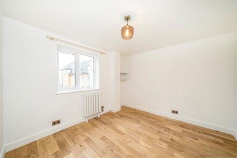 1 bedroom flat to rent, Lee Road, London SE3