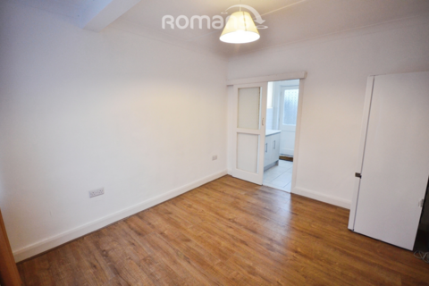 undefined, Thurston Road, Slough, SL1