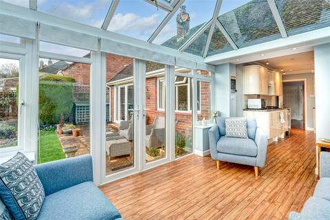 2 bedroom bungalow for sale, Franklands Close, Findon Valley, Worthing, West Sussex, BN14