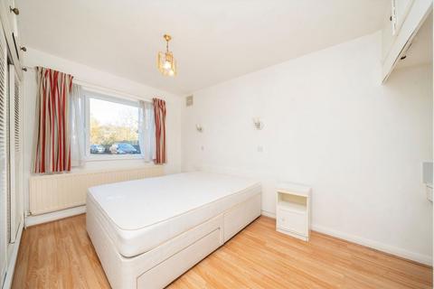 undefined, Hamilton Road, London W5