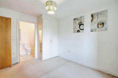 undefined, Park Lodge Avenue, West Drayton UB7