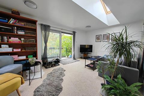 undefined, Arden Close, Bracknell