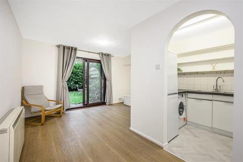 undefined, Maple Gate, Loughton