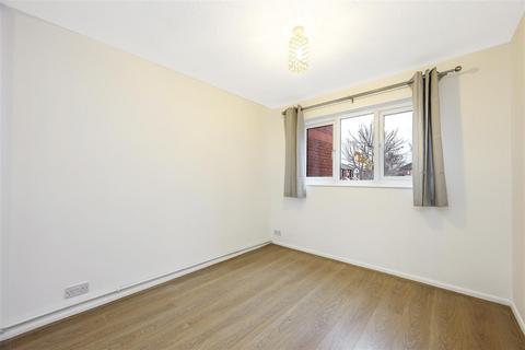 undefined, Maple Gate, Loughton