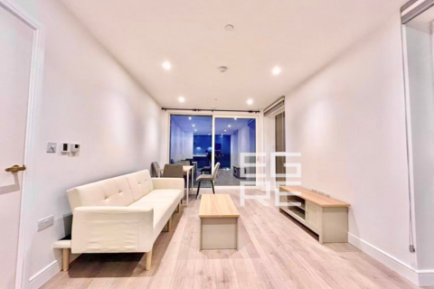 2 bedroom apartment to rent, Waterview House, Wembley HA0