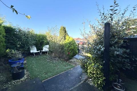 1 bedroom bungalow for sale, Hall Rise, Messingham, MESSINGHAM