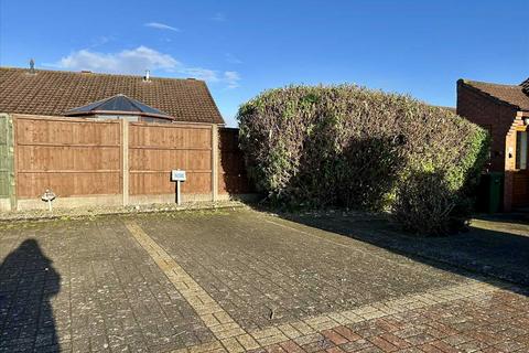 1 bedroom bungalow for sale, Hall Rise, Messingham, MESSINGHAM