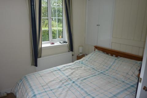 2 bedroom semi-detached house to rent, Stone Cottages, Linton ME17