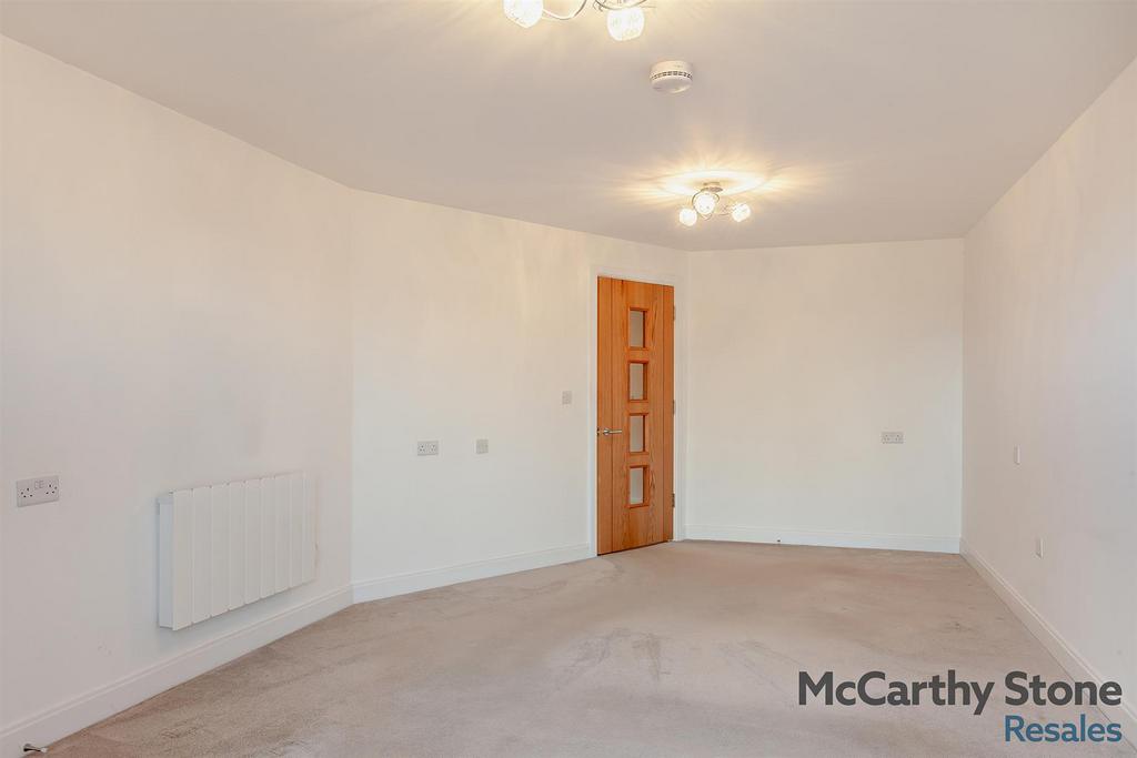 8671947-interior03-800.jpg