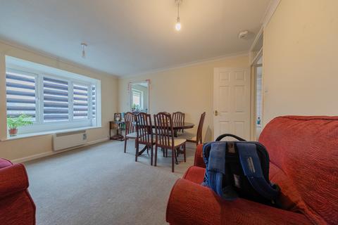 2 bedroom flat for sale, St. Johns Chase, March PE15