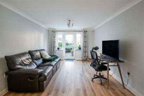 undefined, Lumley Road, Horley