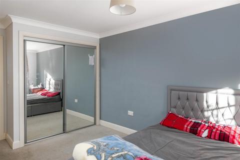 undefined, Lumley Road, Horley