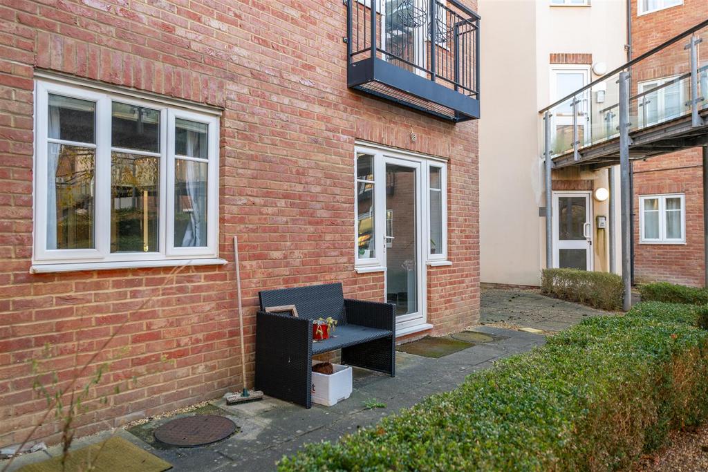 5 The Quadrangle externals-2.jpg