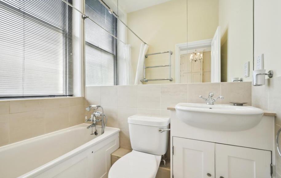 31 clifton court 3 25.11.png