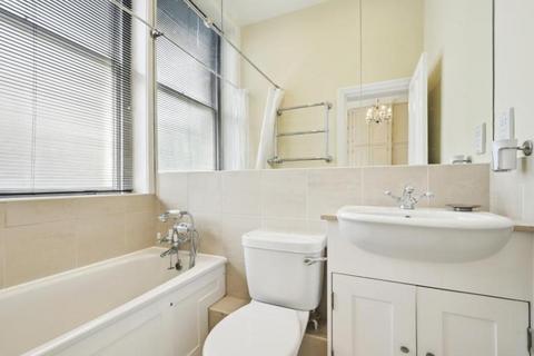 2 bedroom apartment to rent, Grove End Road, London NW8