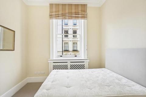 2 bedroom apartment to rent, Grove End Road, London NW8